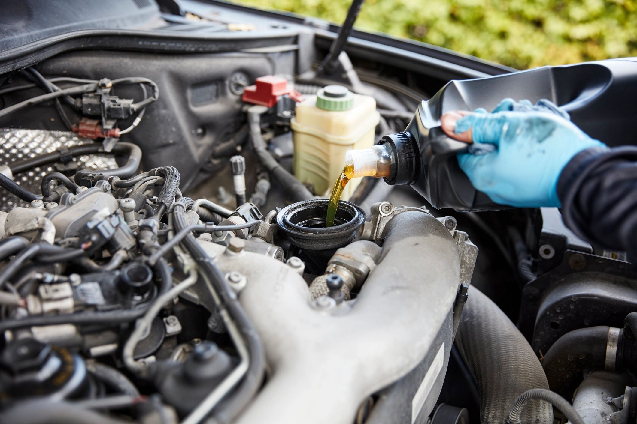 Can Synthetic Oil Help High-Mileage Vehicles?
